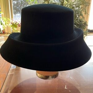 COPY - Chic Wool Felt Black Bucket Hat